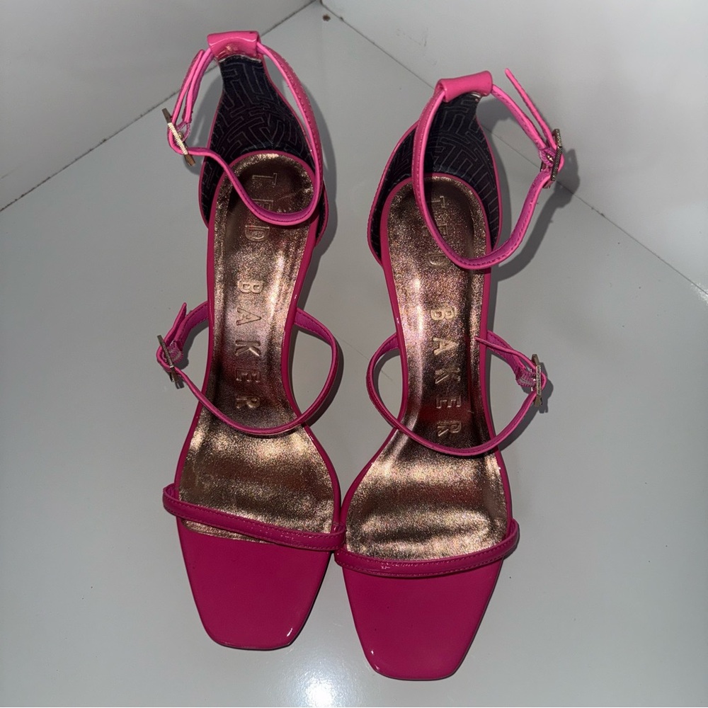 New No Box Ted Baker London Bright Pink Heels size 41 - Picture 3 of 5